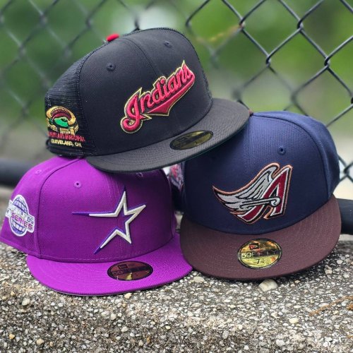 Carousel post from exclusive.fitted.