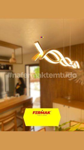 Video post from fermakoficial.