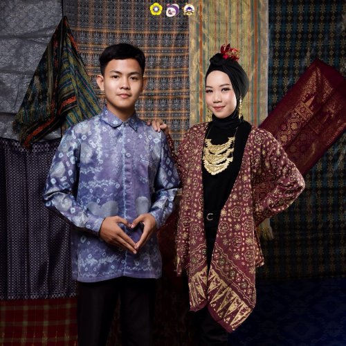 PostPhoto