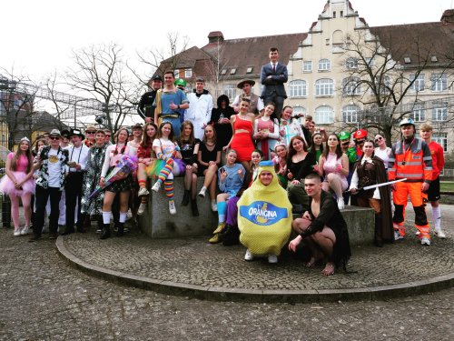 Carousel post from whg_riesa.