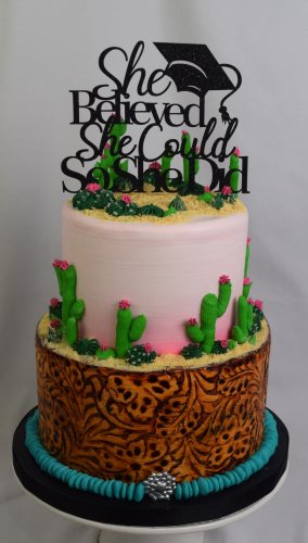 Photo post from marquettescakestudio.