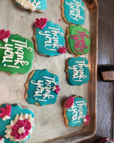 Carousel post from justforyoubaking.