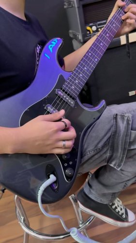 Video post from miyatamusic.