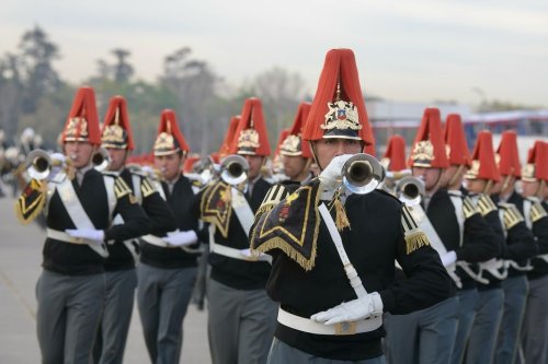 Carousel post from escuelamilitaroficial.