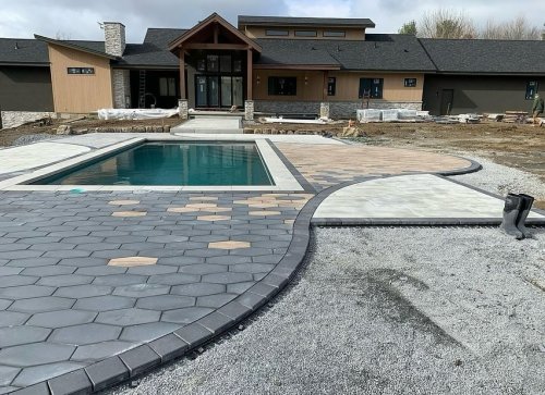 Carousel post from techobloc.