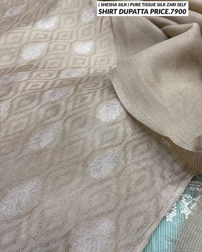 Carousel post from akbar_fabrics_.