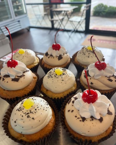 Photo post from smallcakestyler.