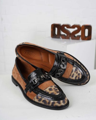 Carousel post from ossoshoes.