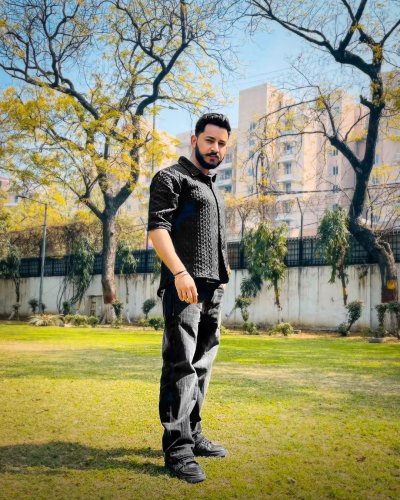 Photo post from vipin.brown.