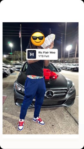 Video post from sincere.tha.car.plug.