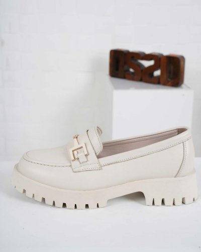 Carousel post from ossoshoes.