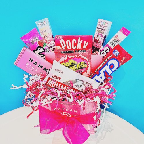 Photo post from heysugarcandystore.