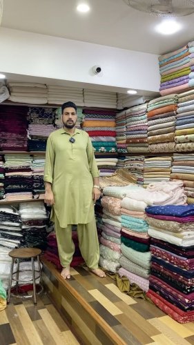Video post from akbar_fabrics_.