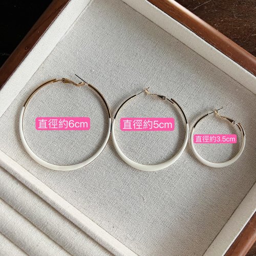 Carousel post from blingtw.