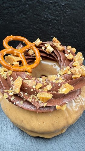 Video post from thedoughnutproject.