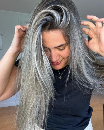 Carousel post from trindadehairstylist.