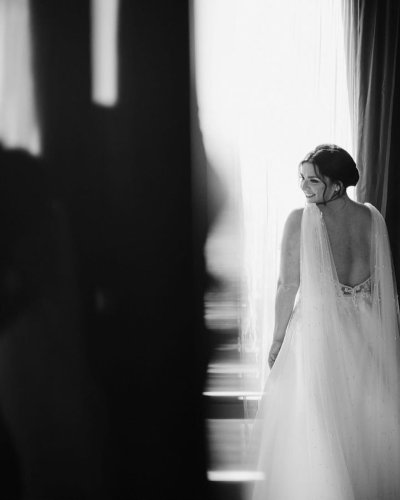 Carousel post from thecurvybridenj.