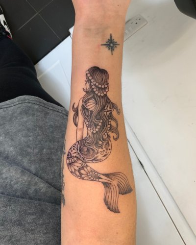 Photo post from lovetattoossandhurst.