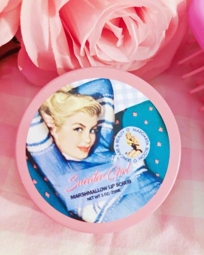 Carousel post from margaritabloom.