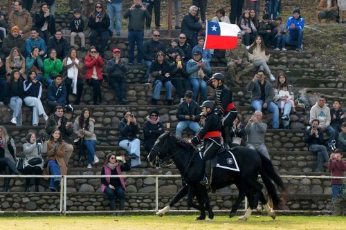 Carousel post from escuelamilitaroficial.