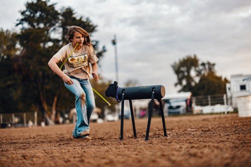 Carousel post from reddirthatco.