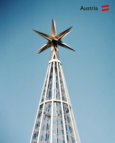 Carousel post from universaltraveller_my.