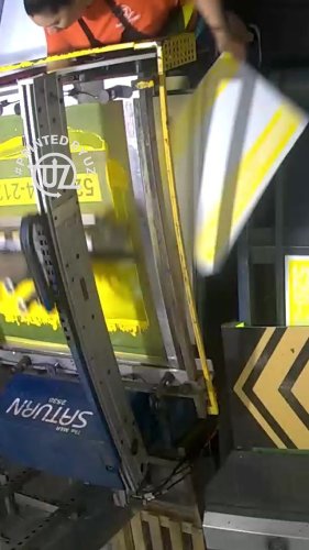 Video post from uzmarketing.