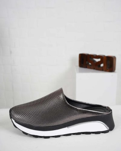 Carousel post from ossoshoes.