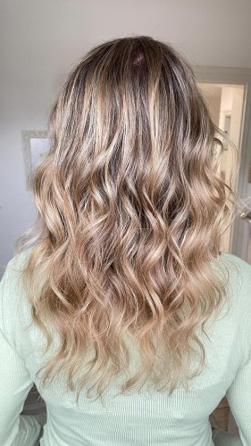 Video post from passionforhairbykerstin.
