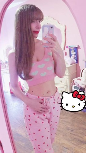 Video post from margaritabloom.