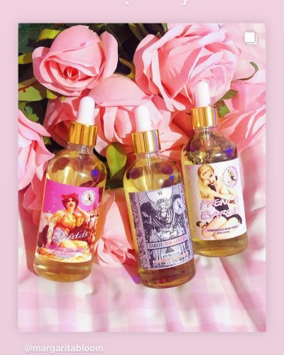 Carousel post from margaritabloom.