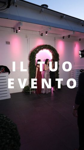 Video post from dovefesteggiare.it.