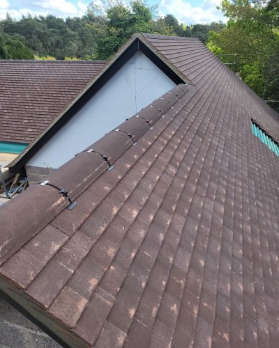 Carousel post from hardyandsonsroofing.