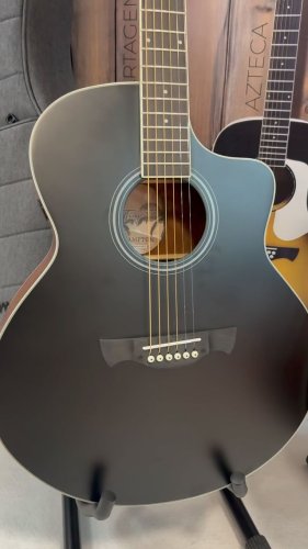 Video post from miyatamusic.