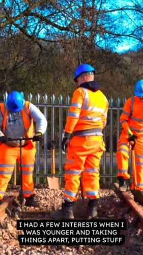 Video post from colegycymoedd.