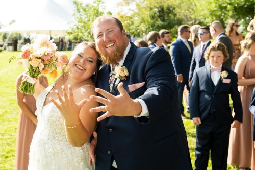 Carousel post from thecurvybridenj.