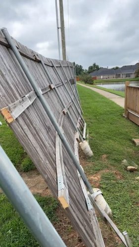 Video post from loosianafenceandpatios.