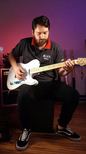 Video post from miyatamusic.