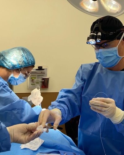 Carousel post from loveyourjaws.