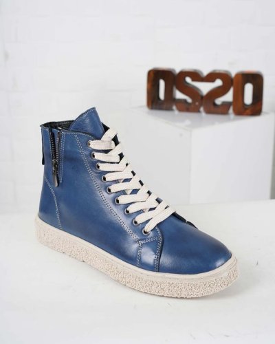 Carousel post from ossoshoes.