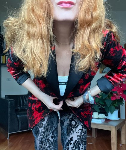 Carousel post from soniajamp.