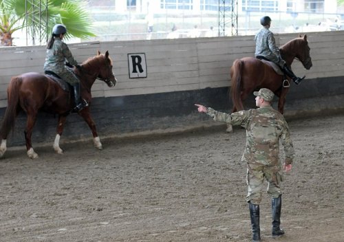 Carousel post from escuelamilitaroficial.