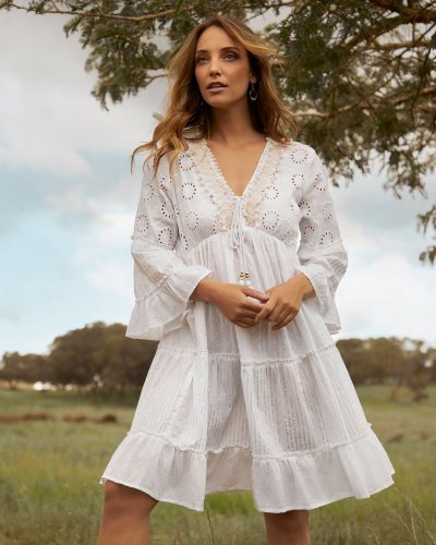 Carousel post from festival_mall.