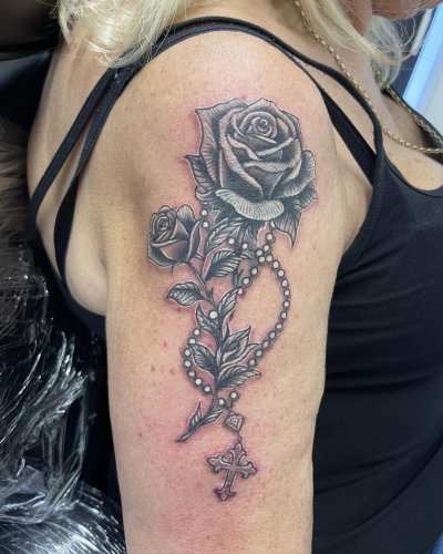 Photo post from lovetattoossandhurst.