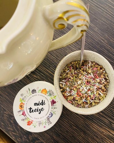 Carousel post from miditreizepontarlier.