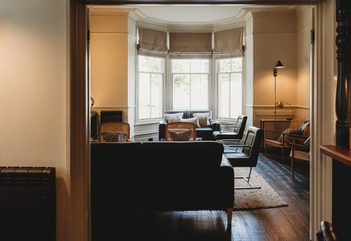 Carousel post from hotelvaratruro.