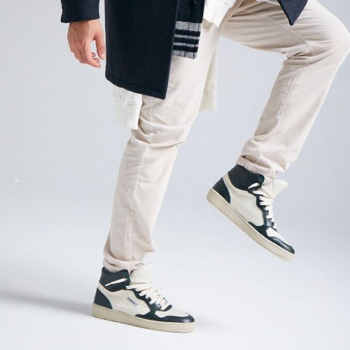 Carousel post from galeriaspacificoshopping.