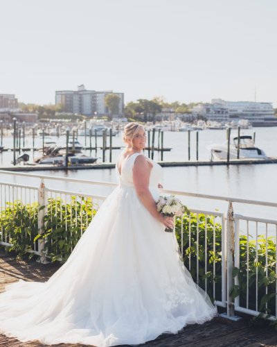 Photo post from thecurvybridenj.