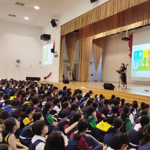 Carousel post from thetreasureboxsg.