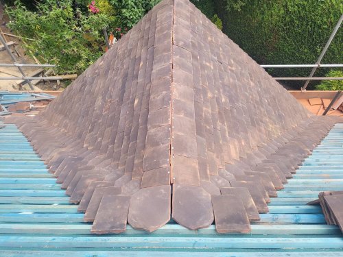 Carousel post from hardyandsonsroofing.